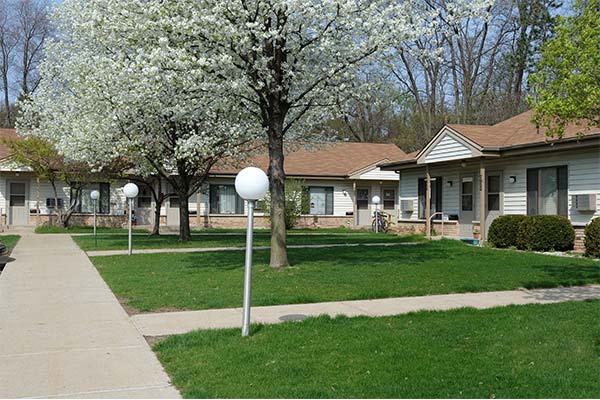 Portage Pines Apartments